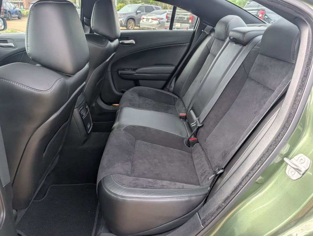 Used 2023 Dodge Charger R/T w/ Plus Group image 30