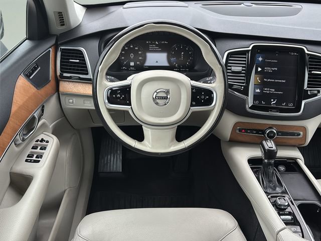 Used 2021 Volvo XC90 T6 Momentum w/ Advanced Package AWD/4WD image 15
