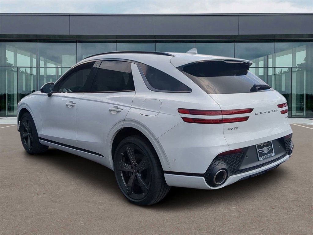 Used 2025 Genesis GV70 3.5T Sport w/ Sport Advanced Package image 5