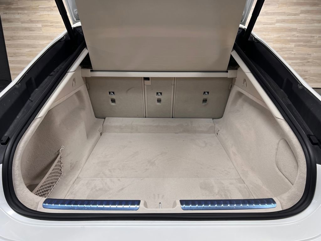 Used 2023 Mercedes-Benz EQS 580 4MATIC Sedan image 23