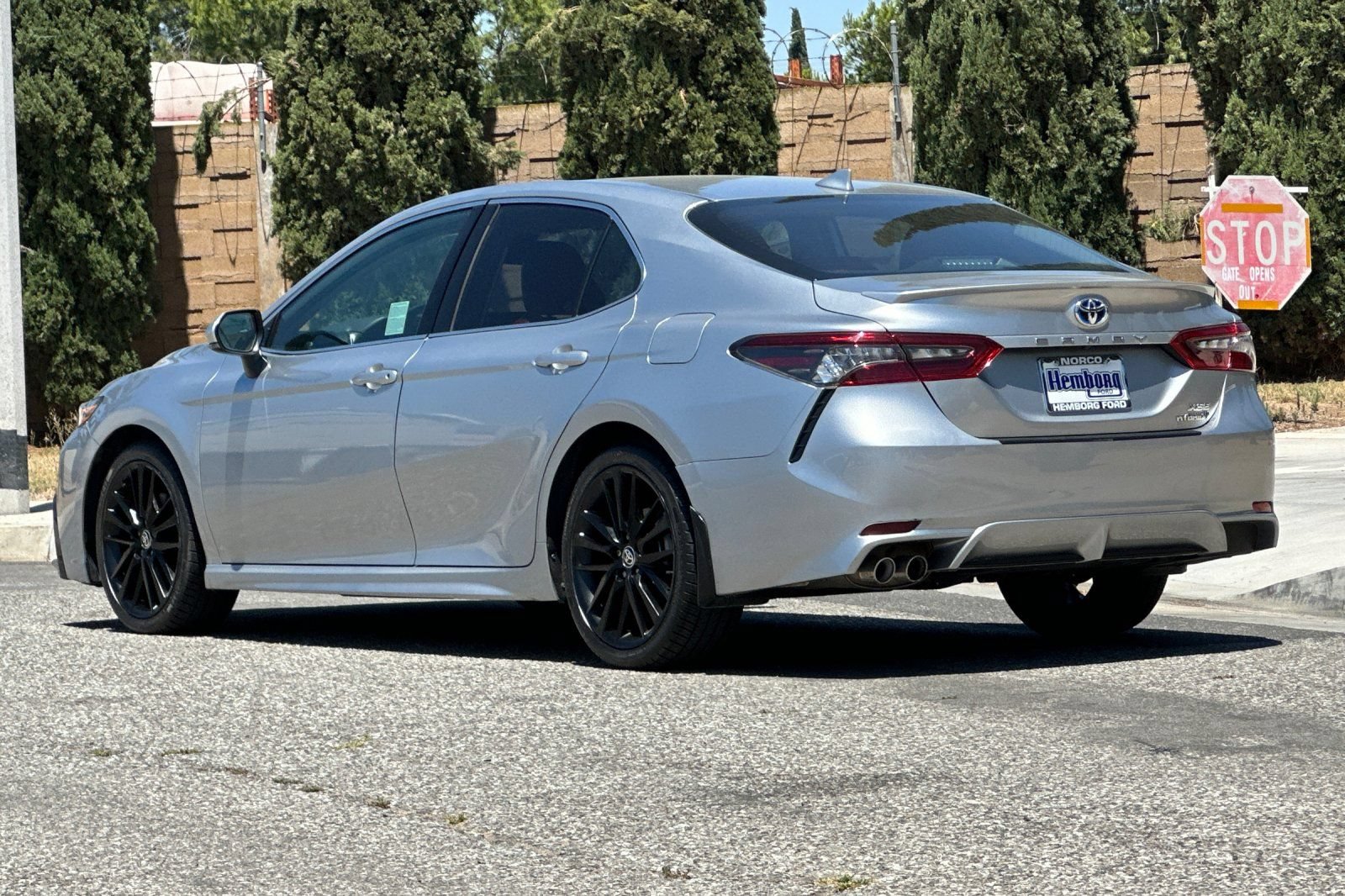 Used 2023 Toyota Camry XSE w/ Cold Weather Package FWD image 6