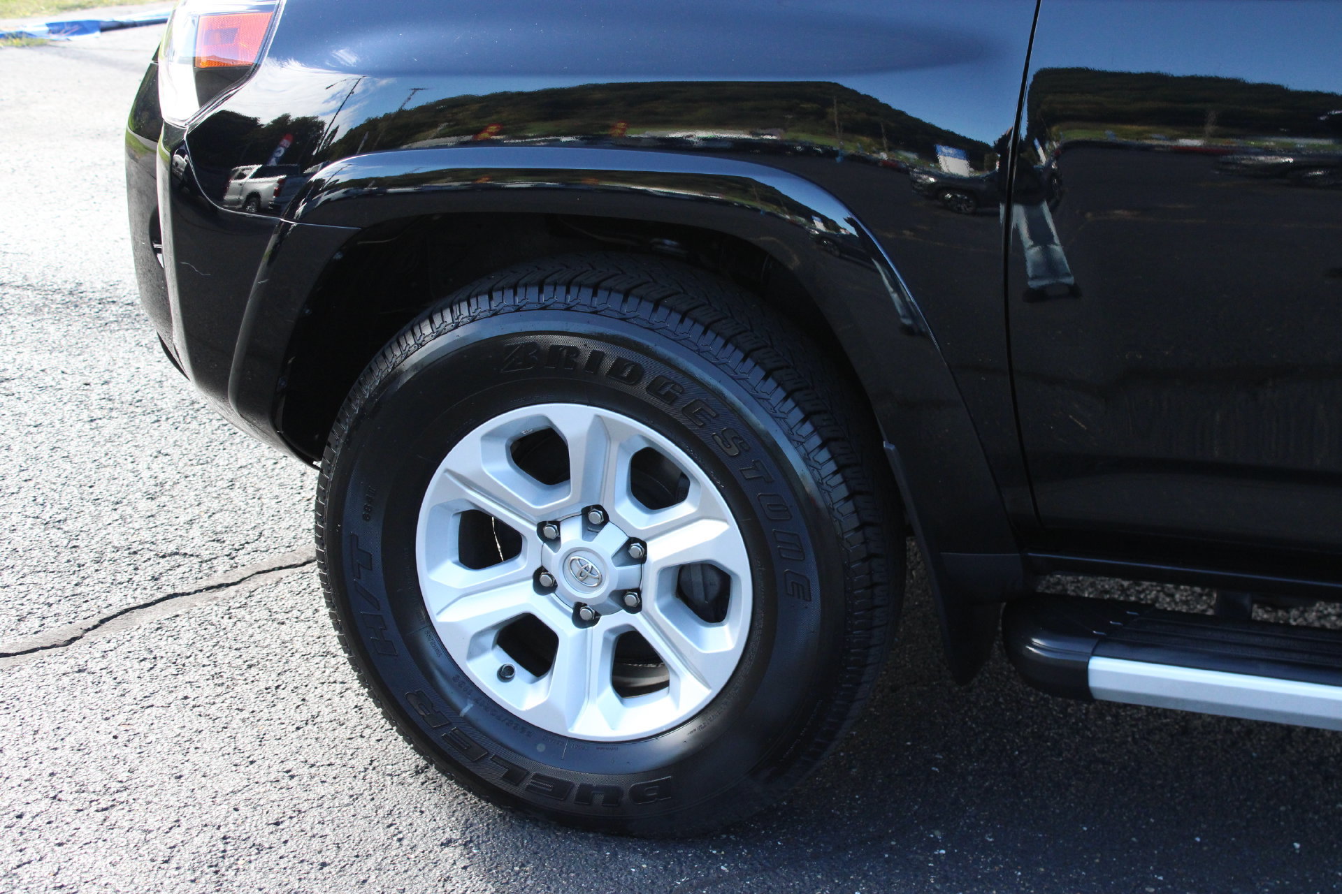 Used 2024 Toyota 4Runner SR5 Premium w/ Moonroof Package AWD/4WD image 10
