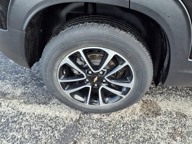 Used 2025 Chevrolet TrailBlazer LT AWD/4WD image 48