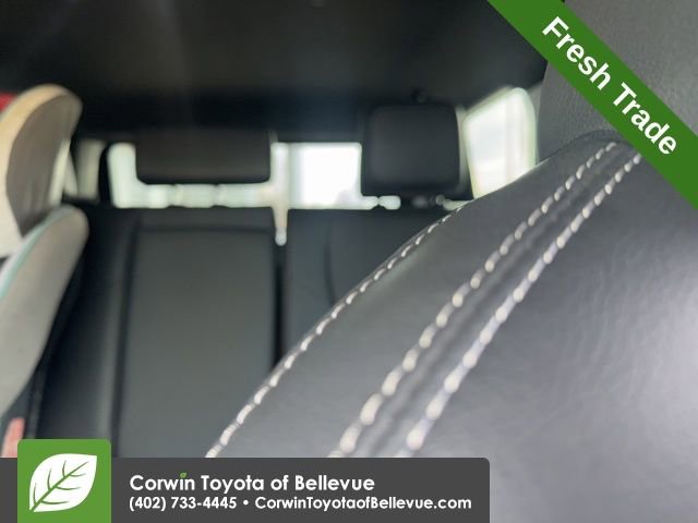 Used 2025 Toyota 4Runner TRD Off-Road Premium image 12