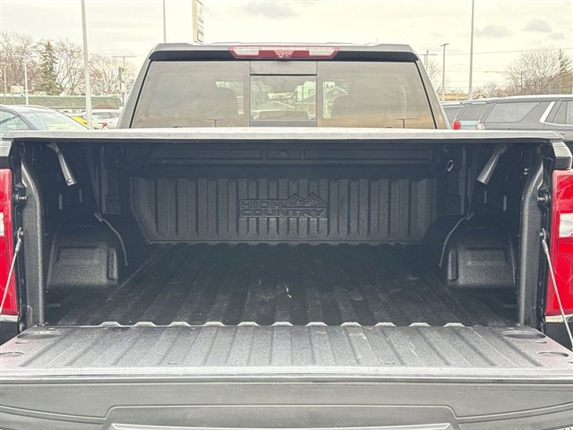 Certified 2023 Chevrolet Silverado 1500 High Country w/ High Country Premium Package image 31