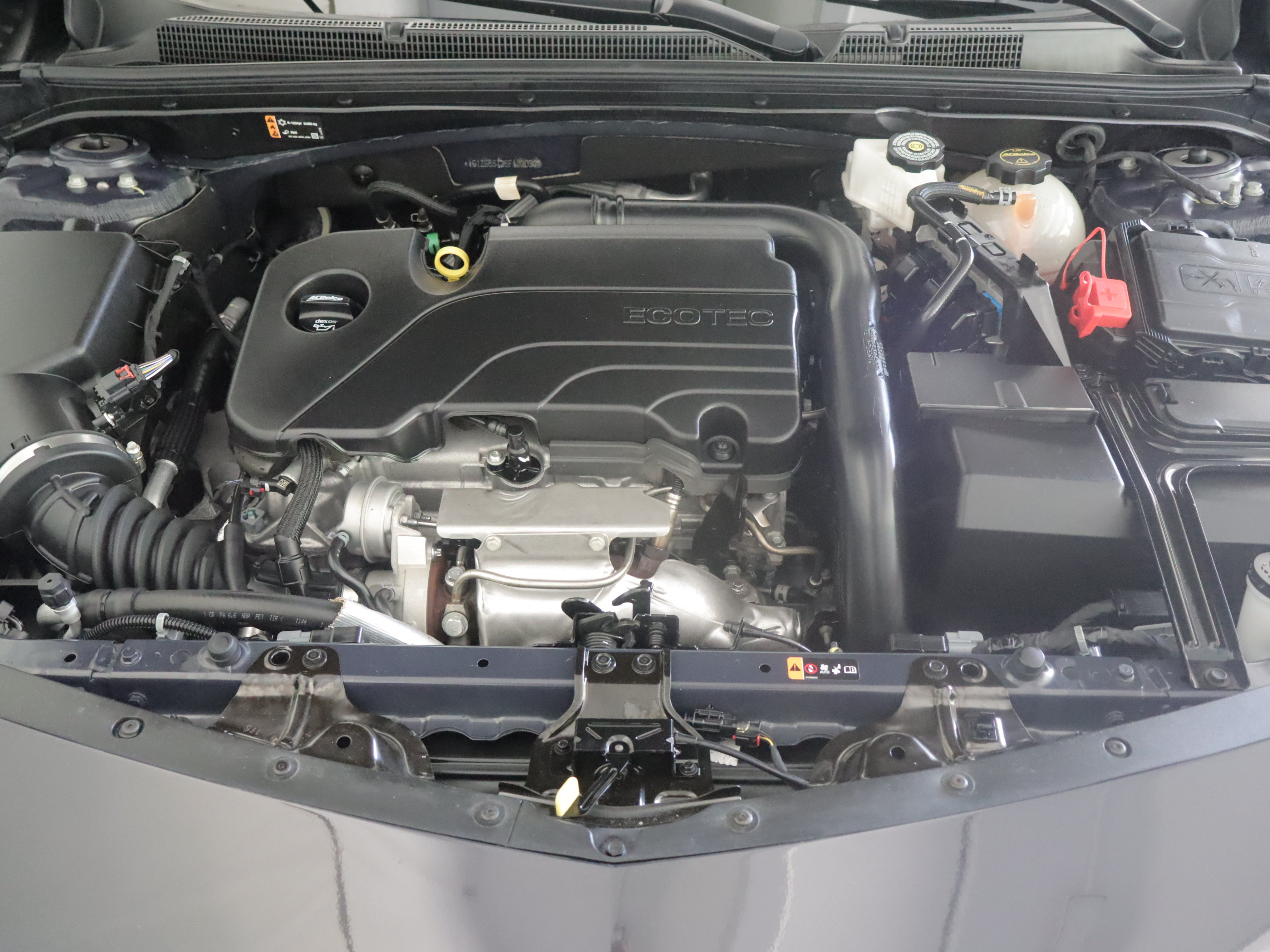 Used 2025 Chevrolet Malibu RS FWD image 26