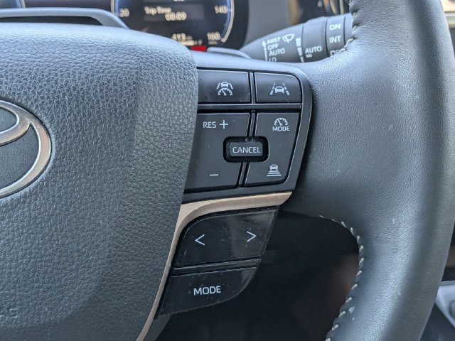 Used 2025 Toyota Crown Signia w/ Advanced Technology Package AWD/4WD image 27