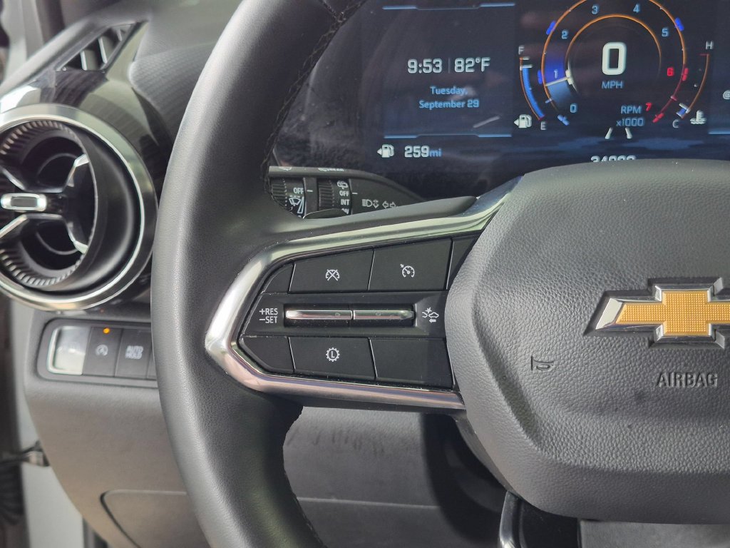 Used 2025 Chevrolet Equinox LT FWD image 12