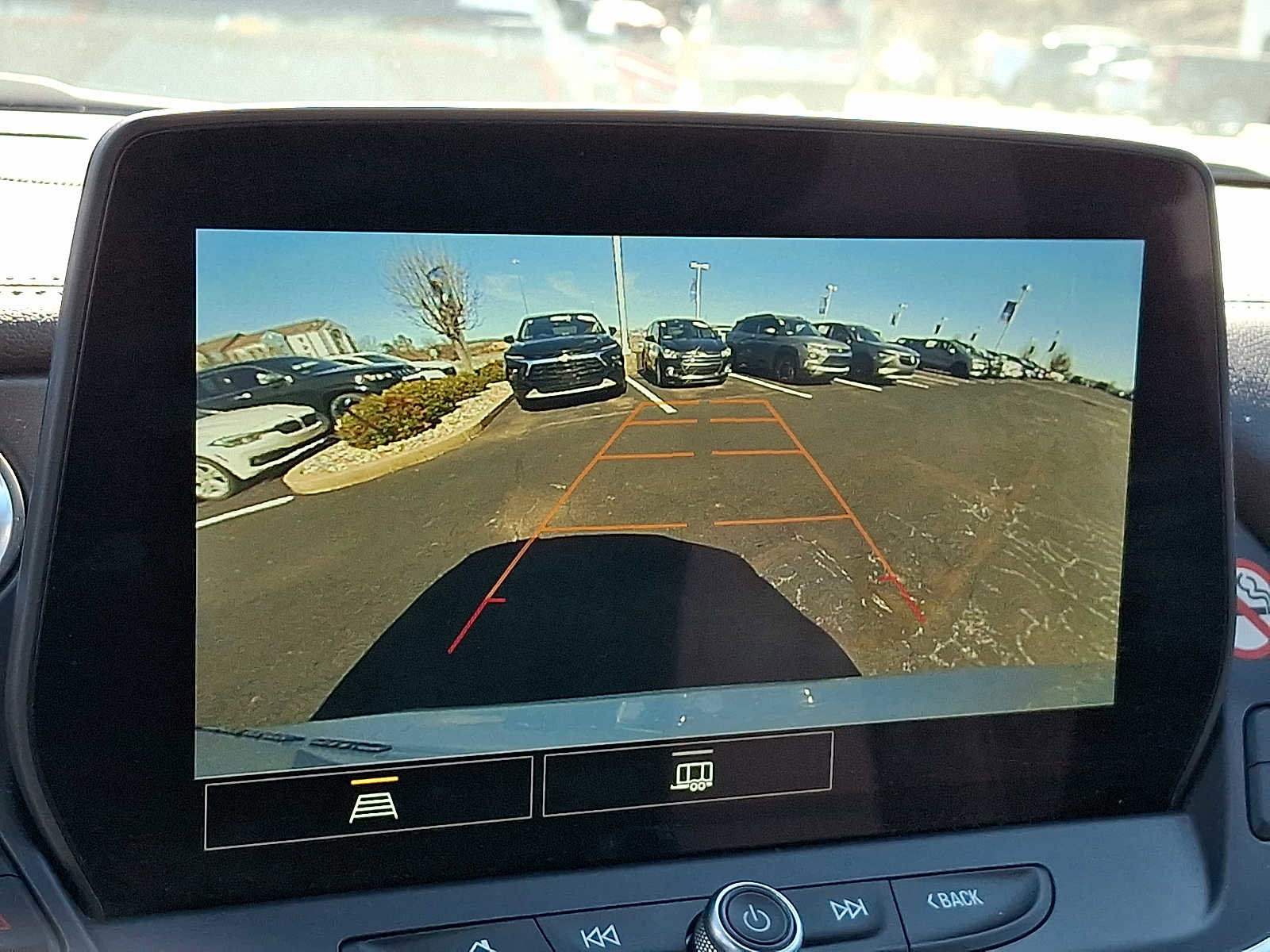 Used 2025 Chevrolet Blazer LT AWD/4WD image 17