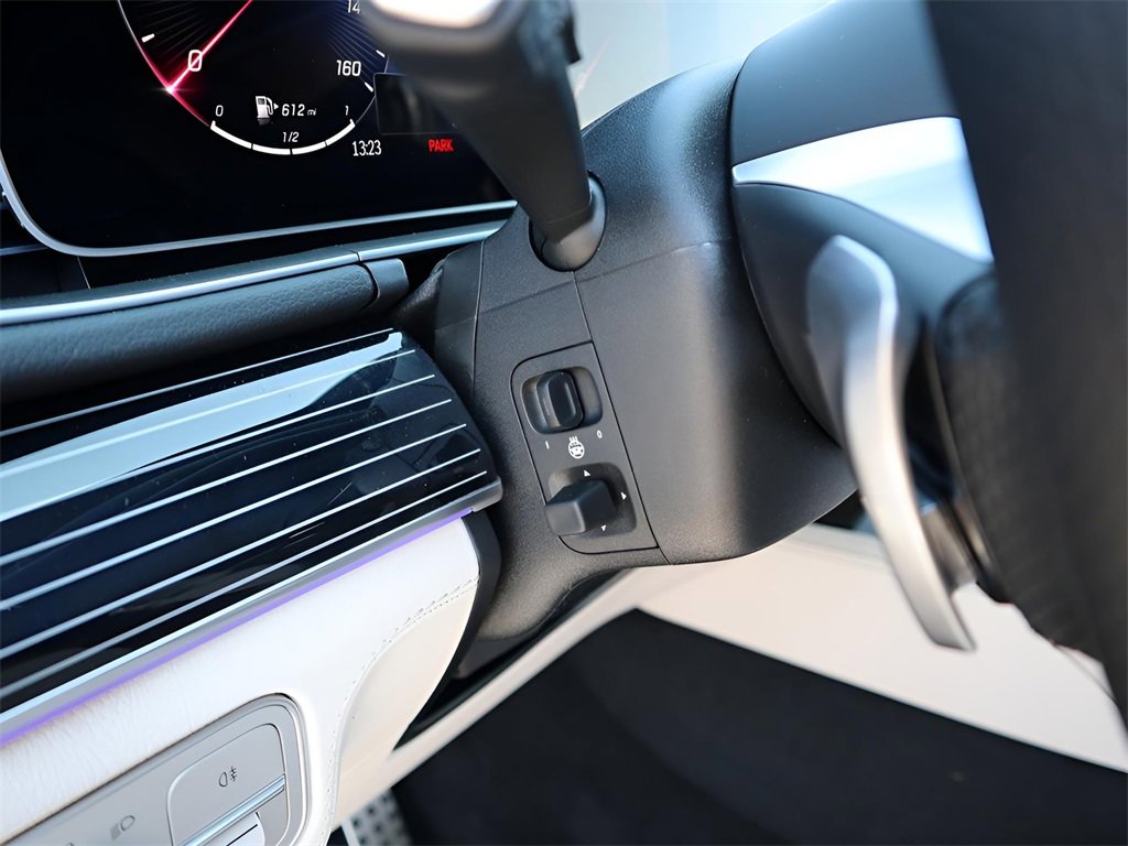 New 2026 Mercedes-Benz GLS 450 4MATIC image 36