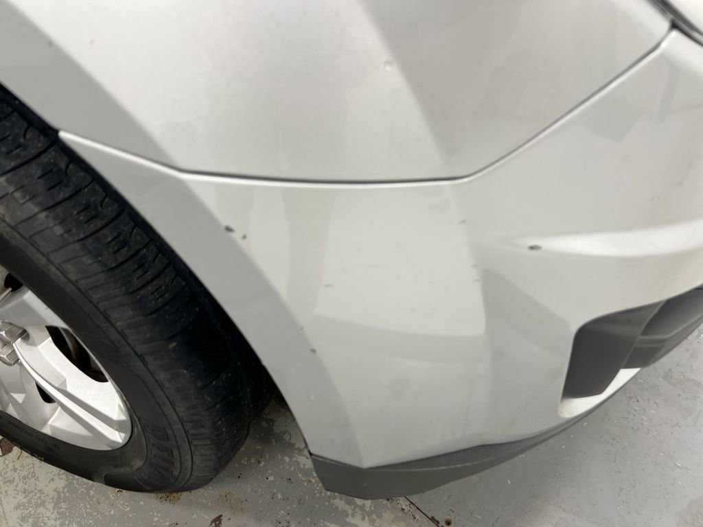 Used 2012 Chevrolet Equinox LS image 27