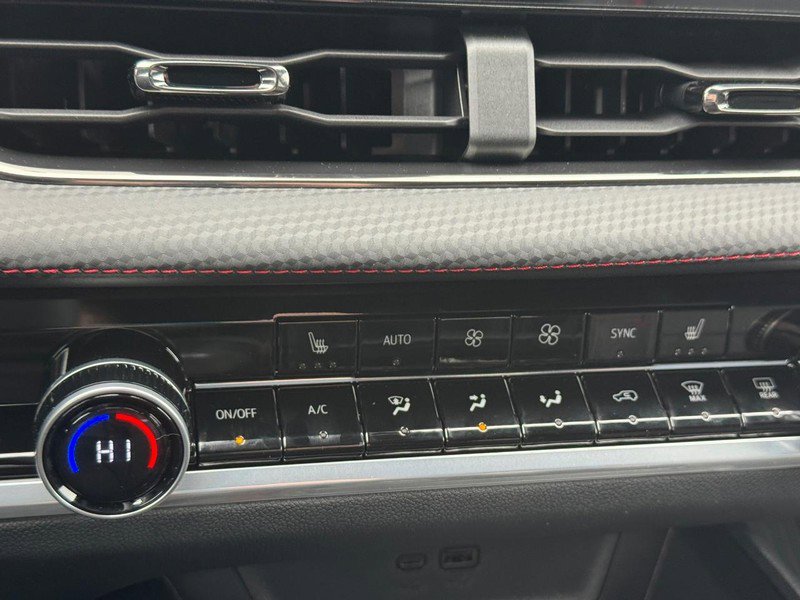 New 2026 Chevrolet Equinox RS w/ LPO, Floor Liner Package image 13