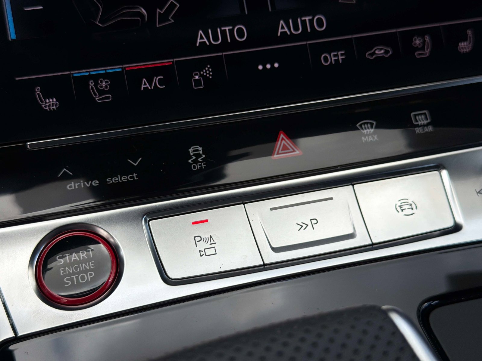 Used 2025 Audi RS 7 Performance image 45