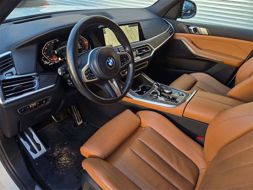 Used 2022 BMW X7 xDrive40i w/ M Sport Package image 9