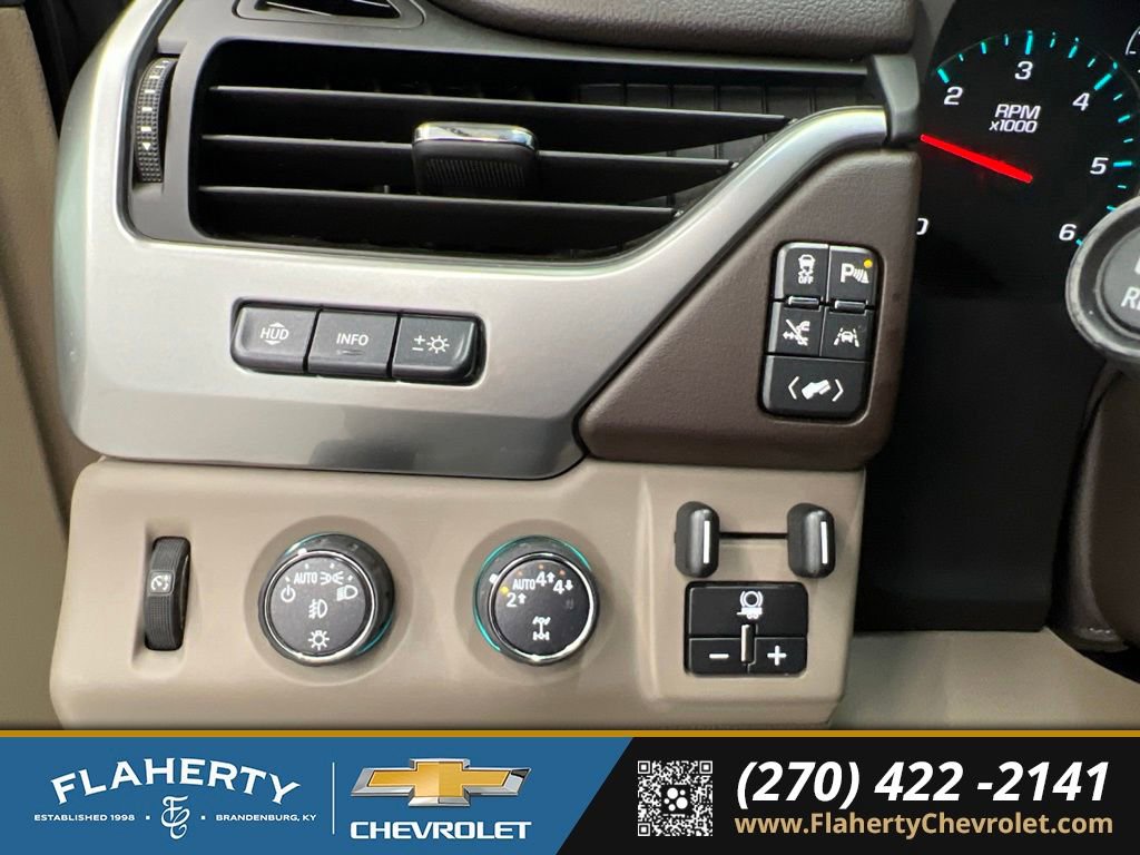 Used 2019 Chevrolet Tahoe Premier AWD/4WD image 25