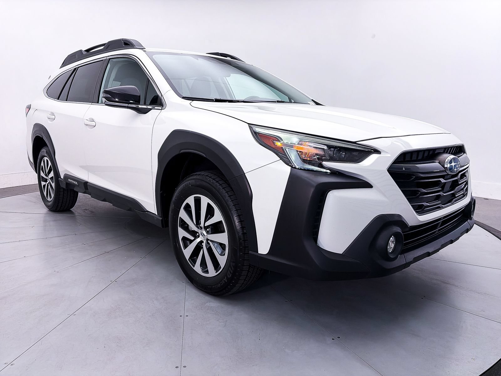 Used 2023 Subaru Outback Premium AWD/4WD image 10