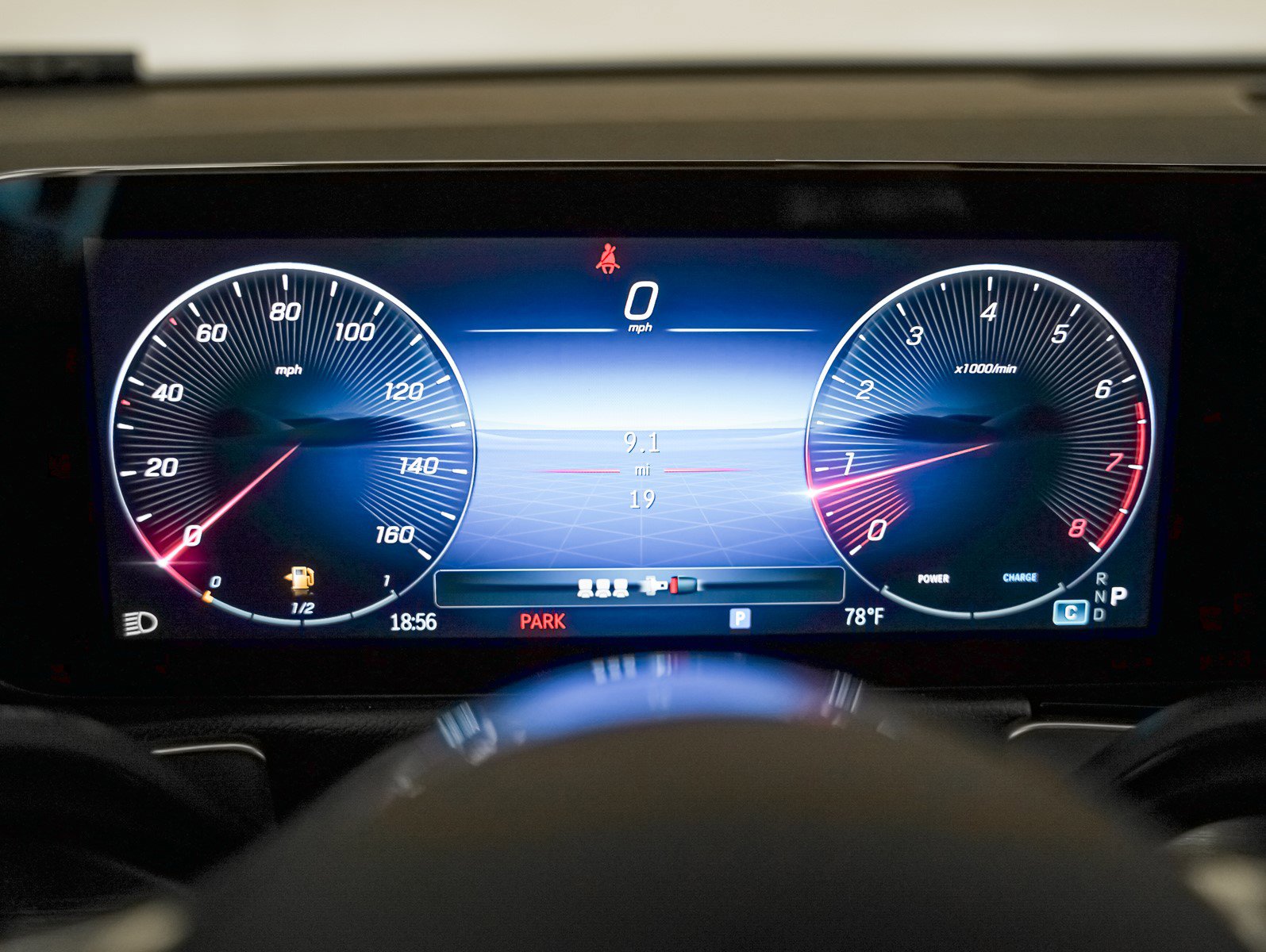 New 2025 Mercedes-Benz GLB 250 image 16