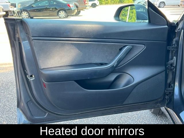 Used 2018 Tesla Model 3 Long Range RWD image 13