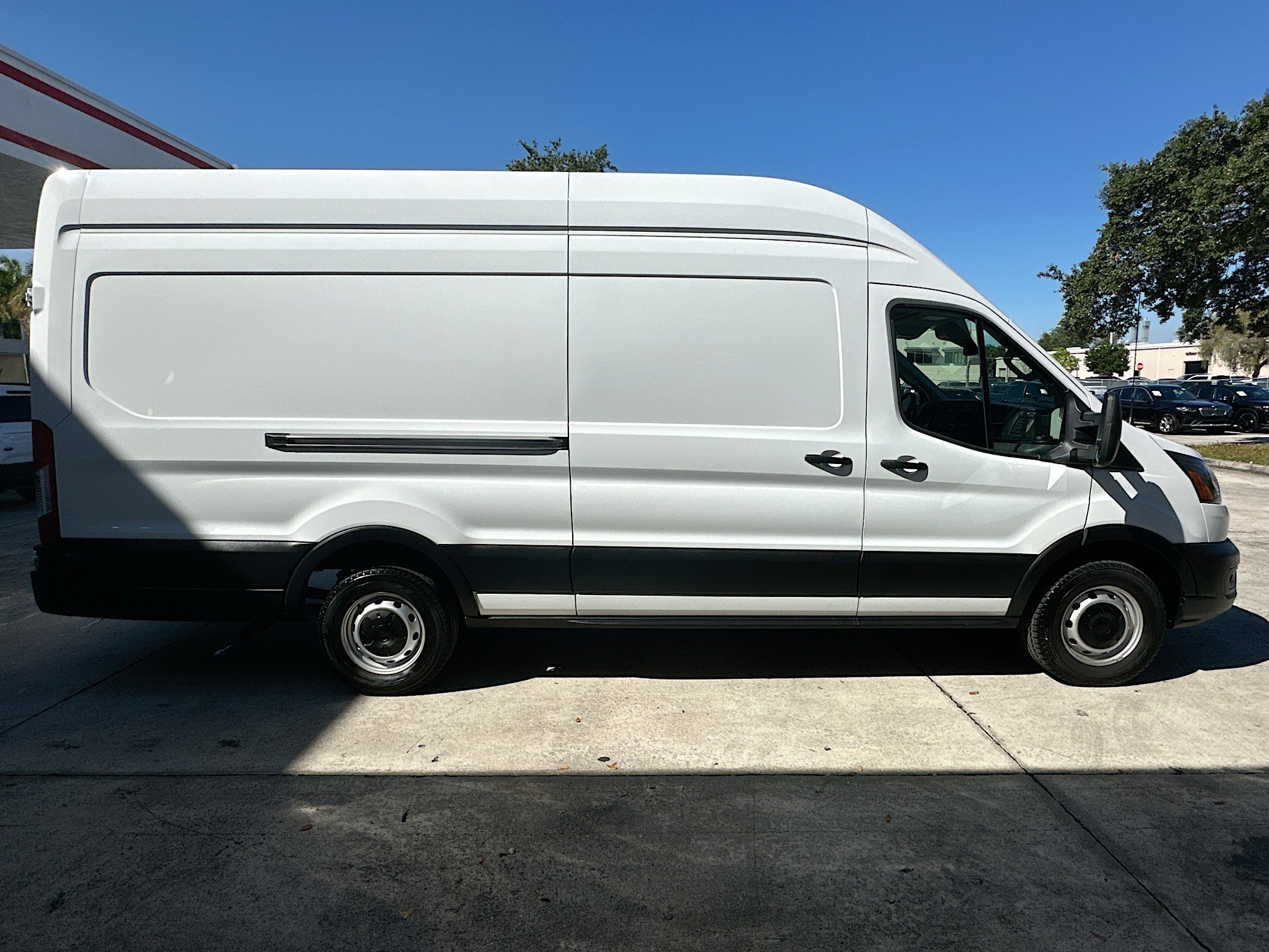 Used 2025 Ford Transit 350 148 High Roof Extended w/ Load Area Protection Package image 2