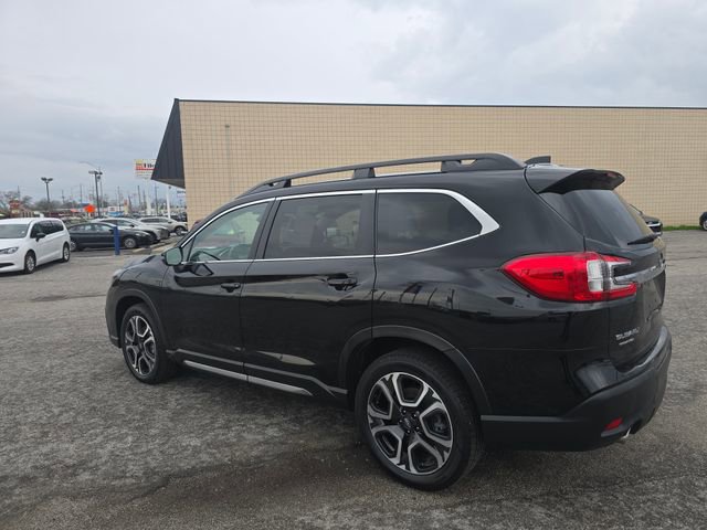 Used 2023 Subaru Ascent Limited AWD/4WD image 7