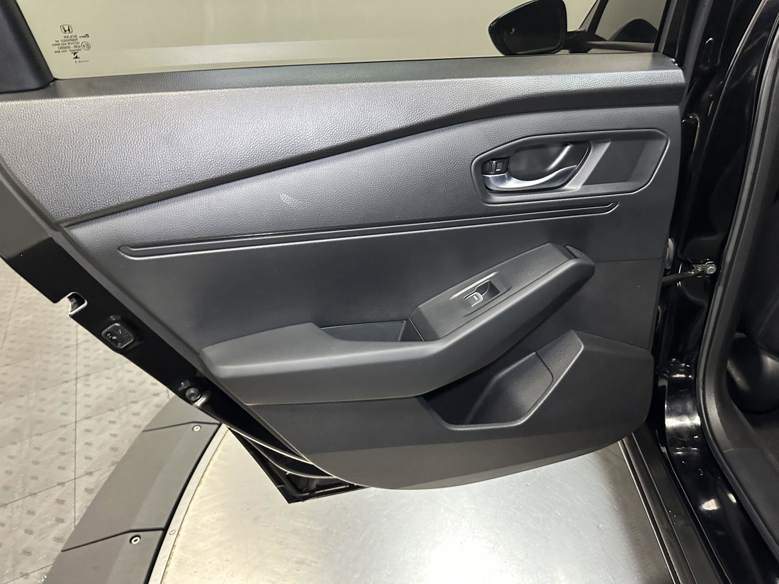 Certified 2024 Honda Accord EX image 30