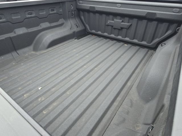 Used 2024 Chevrolet Colorado LT w/ LT Convenience Package III image 11