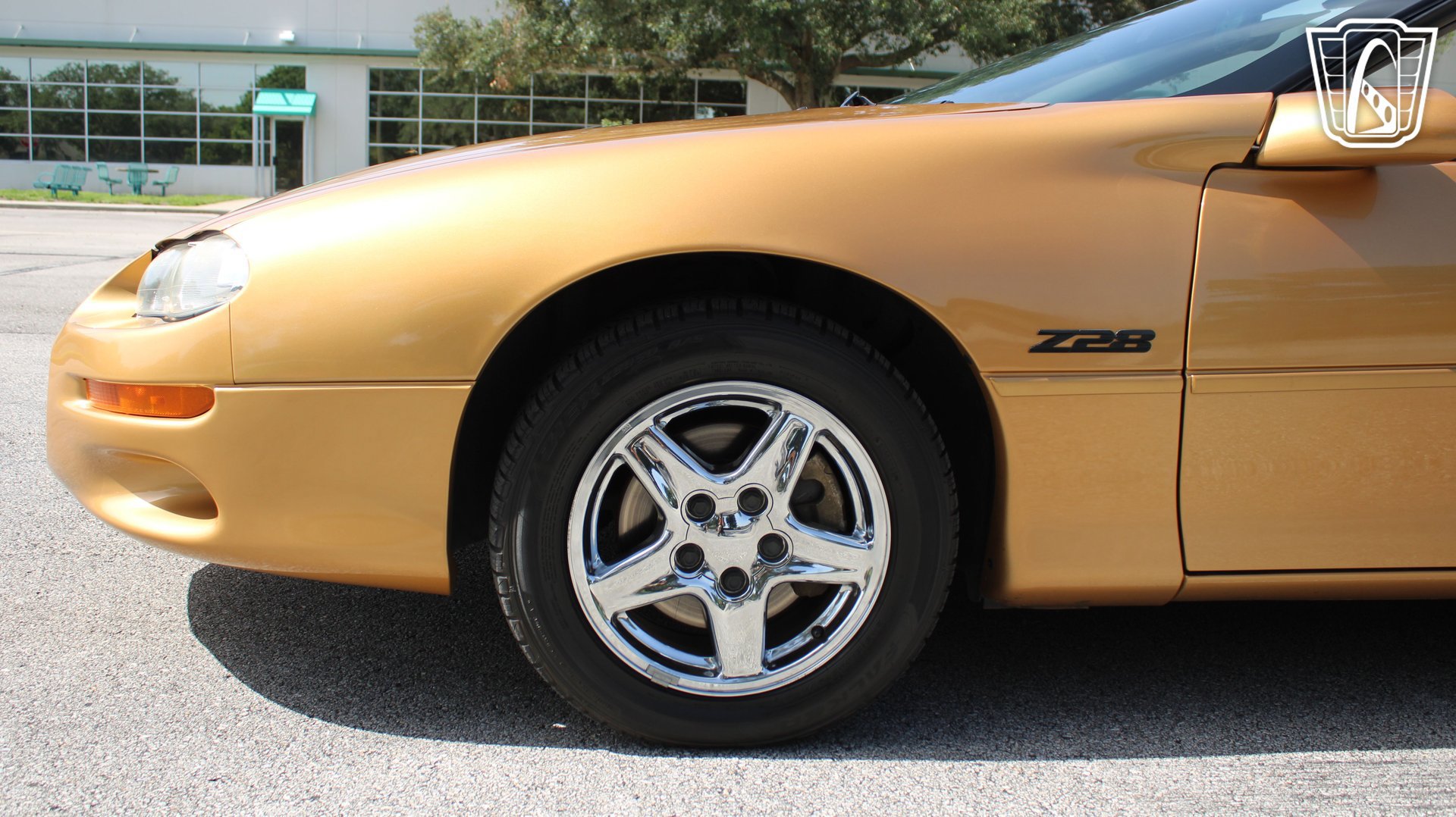 Used 1998 Chevrolet Camaro Z28 RWD image 25
