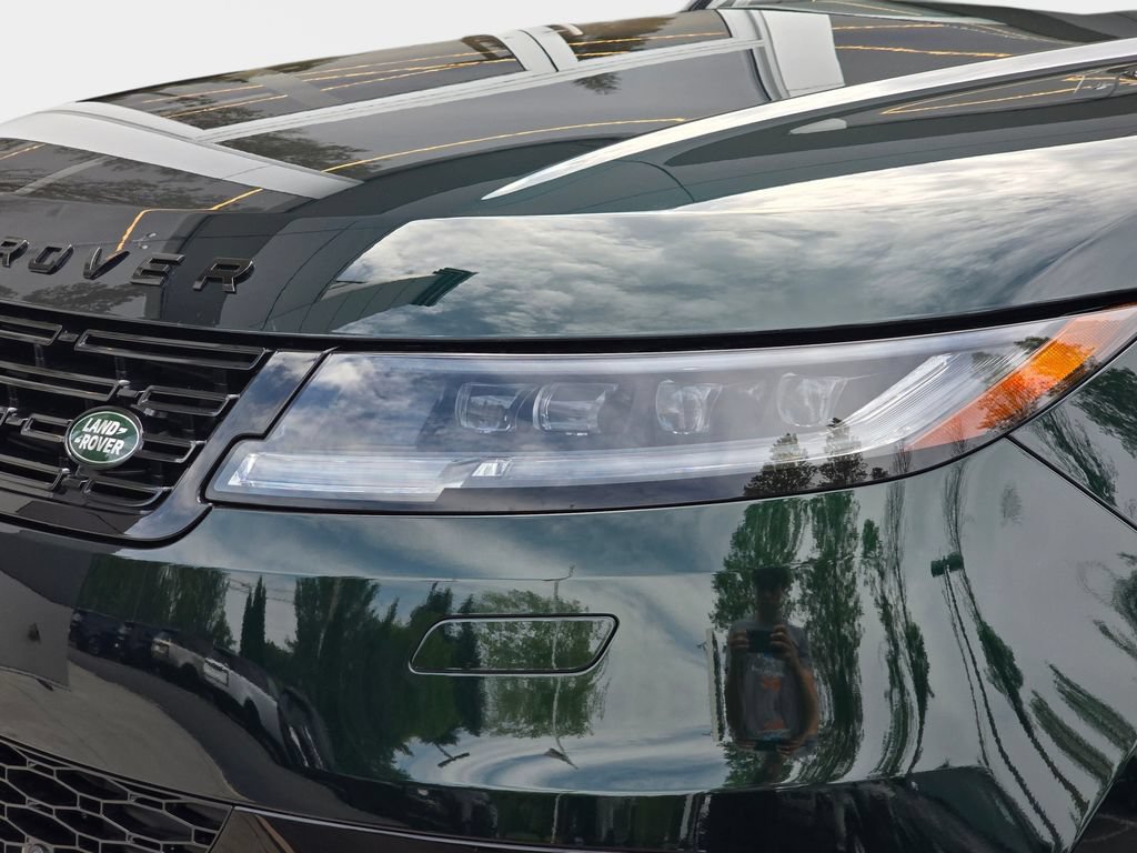 New 2026 Land Rover Range Rover Sport Dynamic SE AWD/4WD image 32