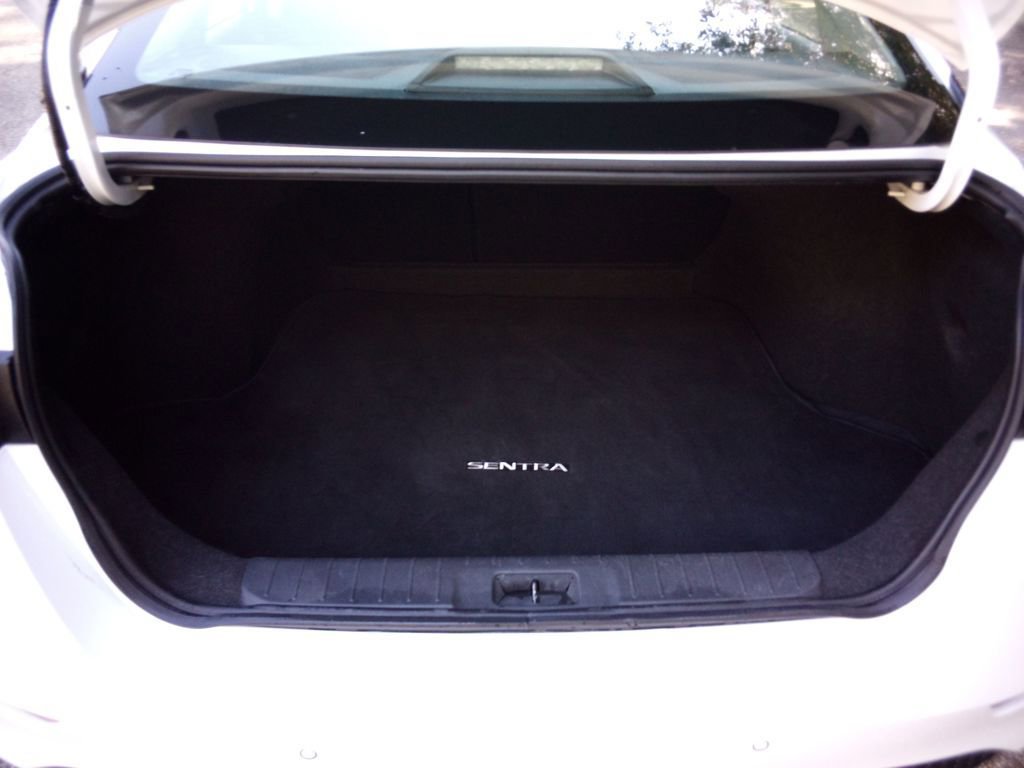 Certified 2024 Nissan Sentra SV image 23