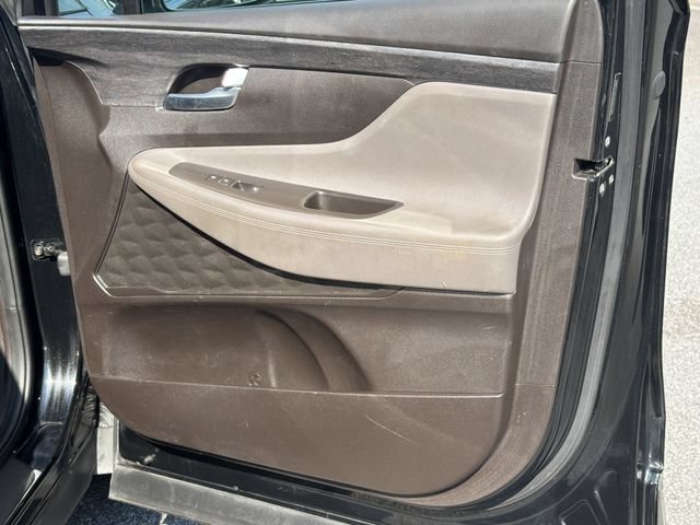 Used 2019 Hyundai Santa Fe SE FWD image 16
