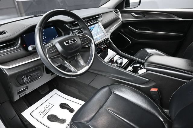 Used 2021 Jeep Grand Cherokee L Limited AWD/4WD image 19