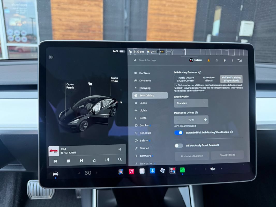 Used 2020 Tesla Model 3 Long Range AWD/4WD image 39