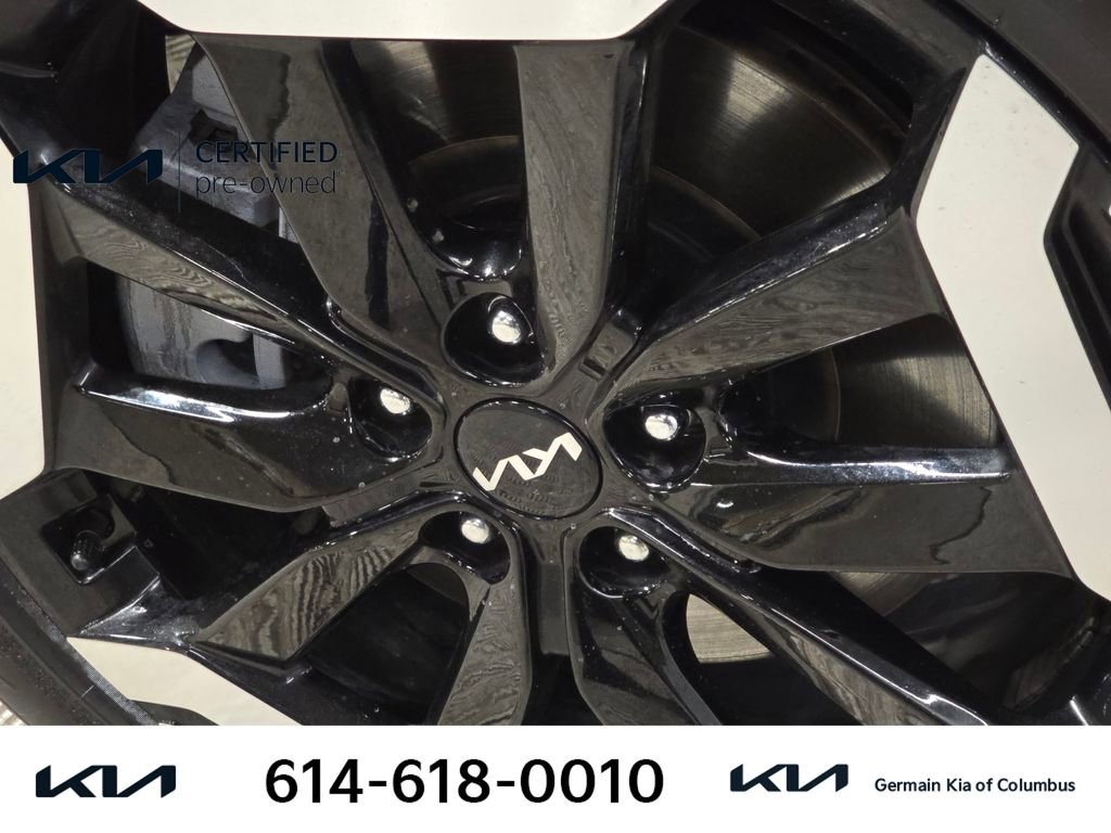 Used 2025 Kia Telluride EX image 12