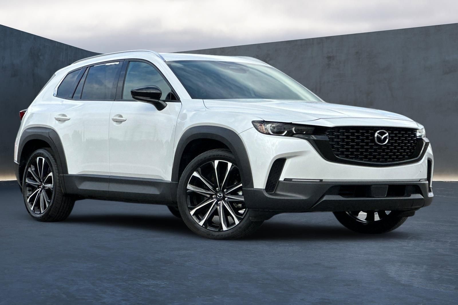 Used 2025 MAZDA CX-50 AWD 2.5 S w/ Premium Plus Pkg image 2