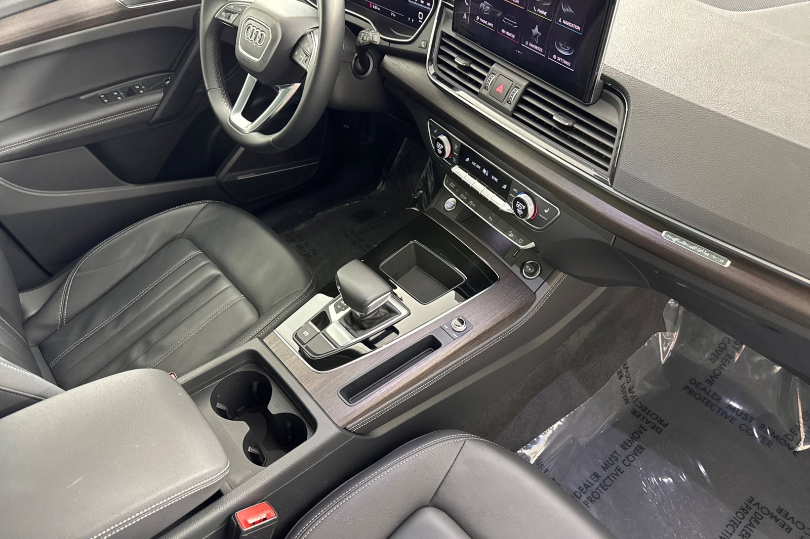 Used 2023 Audi Q5 2.0T Premium Plus w/ Premium Plus Package image 15