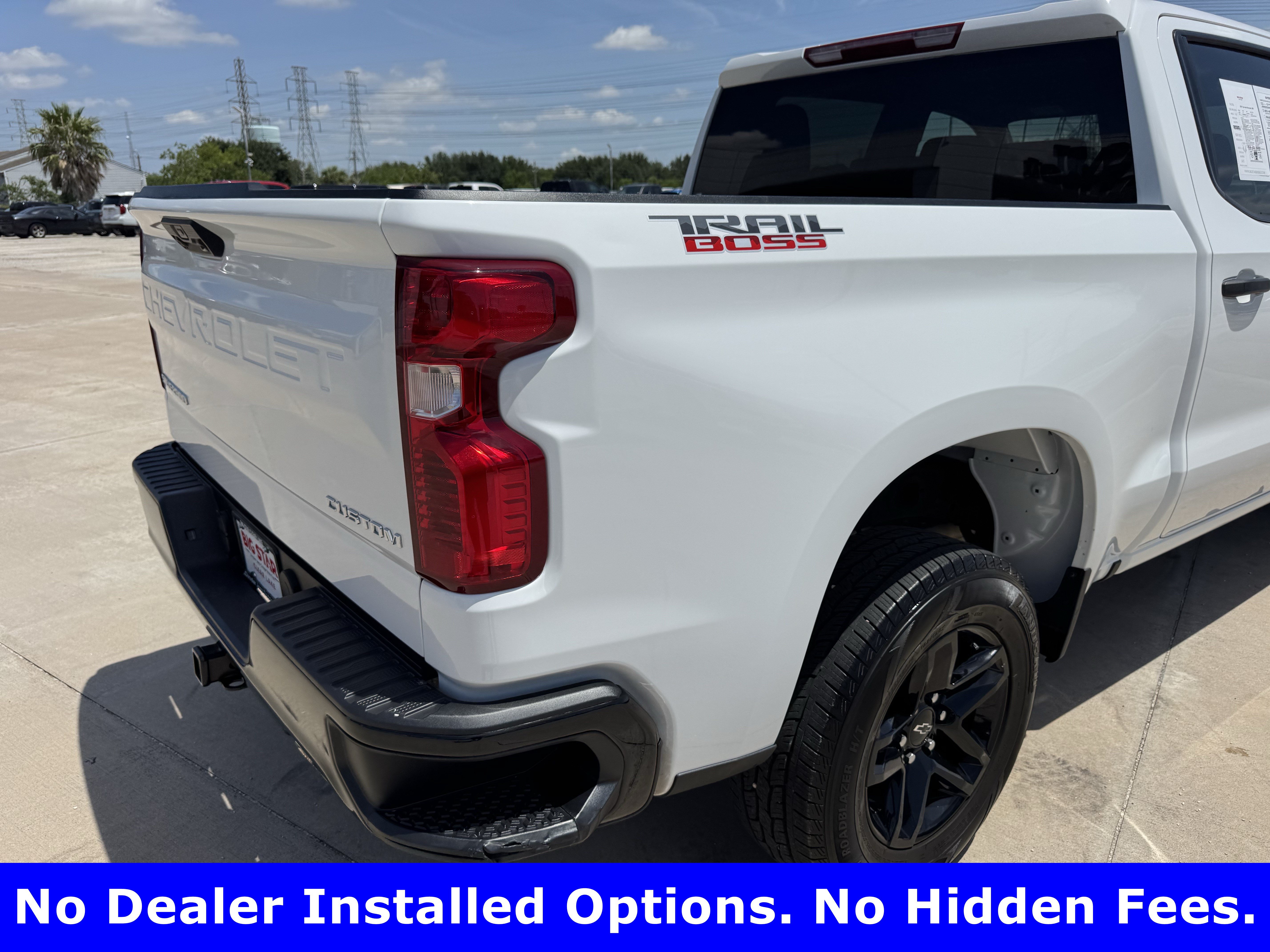 Used 2025 Chevrolet Silverado 1500 Custom Trail Boss AWD/4WD image 8