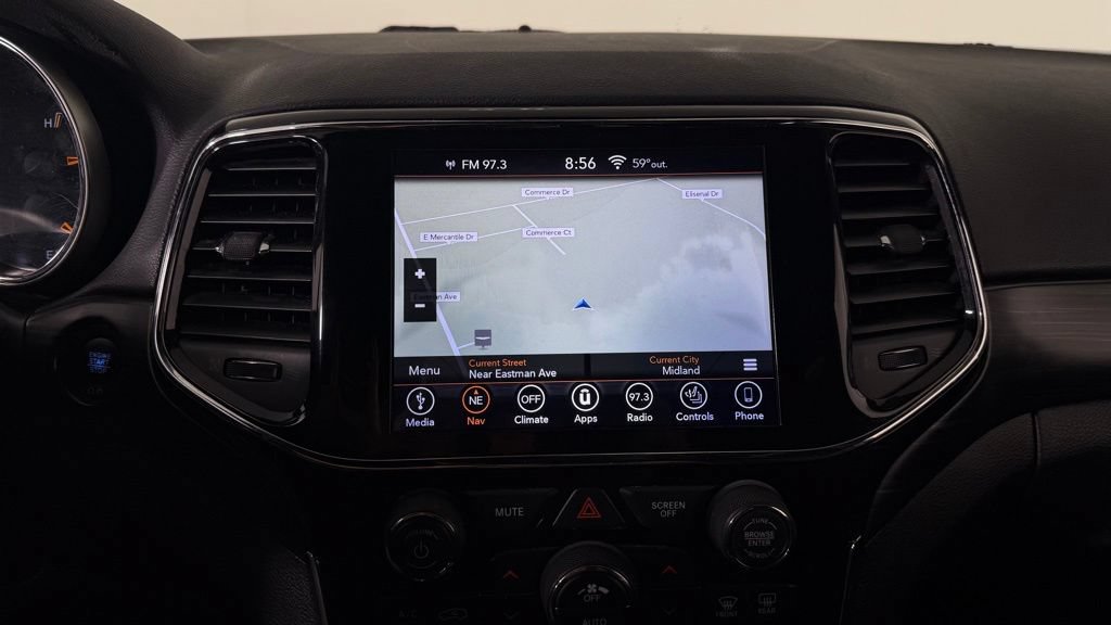 Used 2019 Jeep Grand Cherokee Altitude AWD/4WD image 24