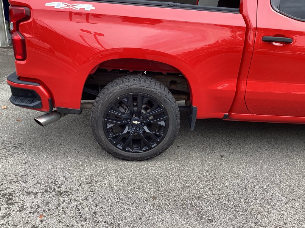 Used 2019 Chevrolet Silverado 1500 Custom w/ Custom Value Package AWD/4WD image 23