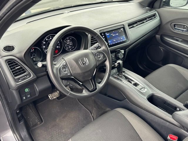 Used 2020 Honda HR-V Sport image 11