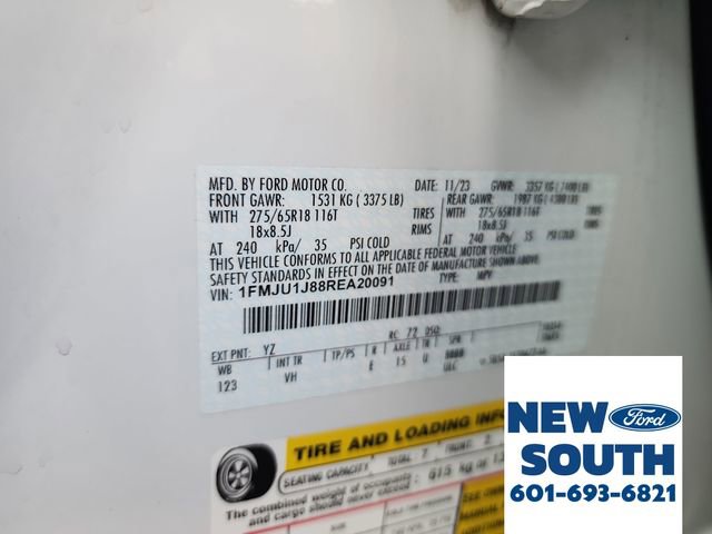 Used 2024 Ford Expedition XLT image 42