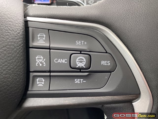 New 2026 Jeep Grand Cherokee Altitude AWD/4WD image 19