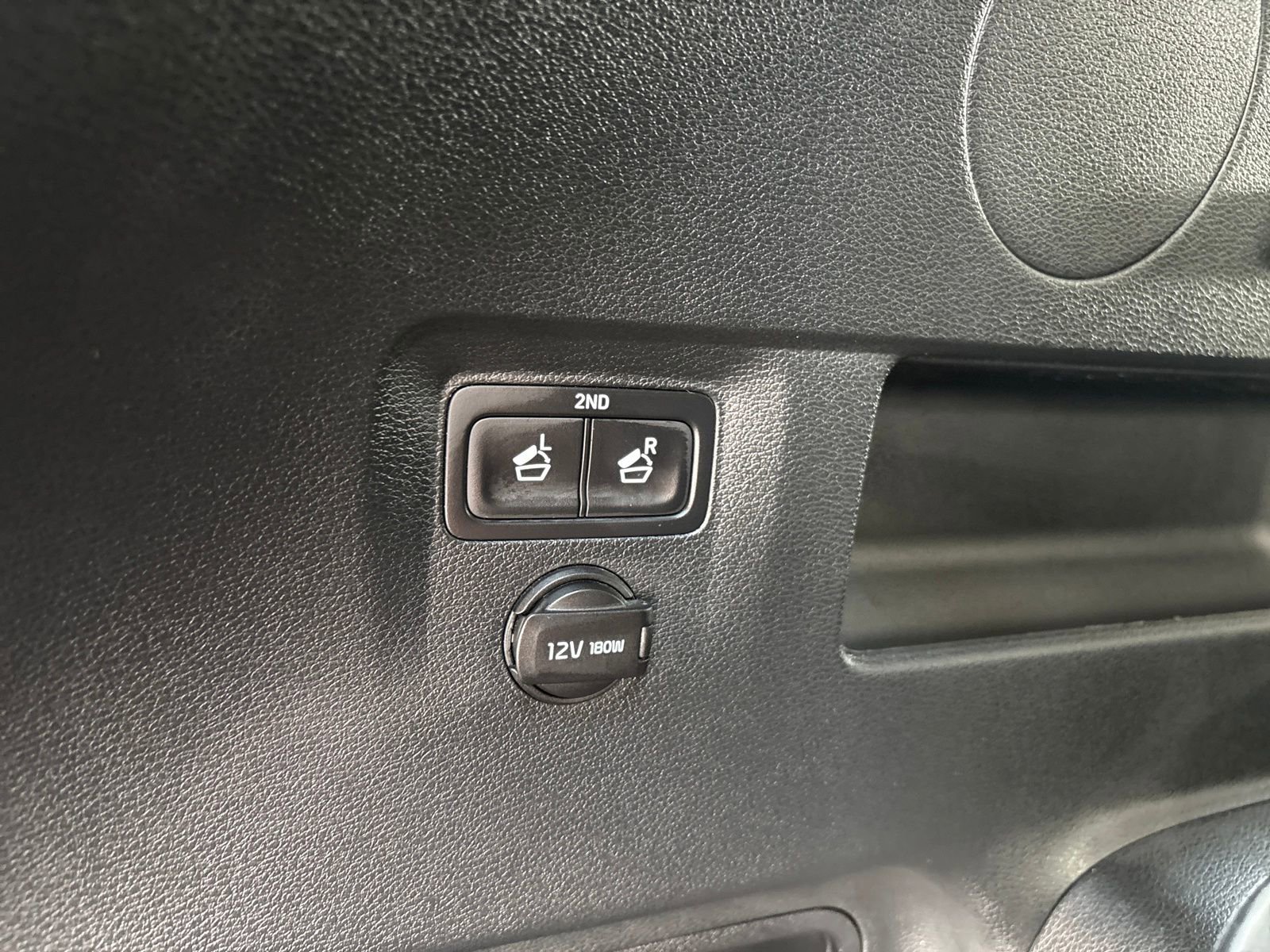 Used 2022 Kia Telluride EX w/ Towing Package image 29