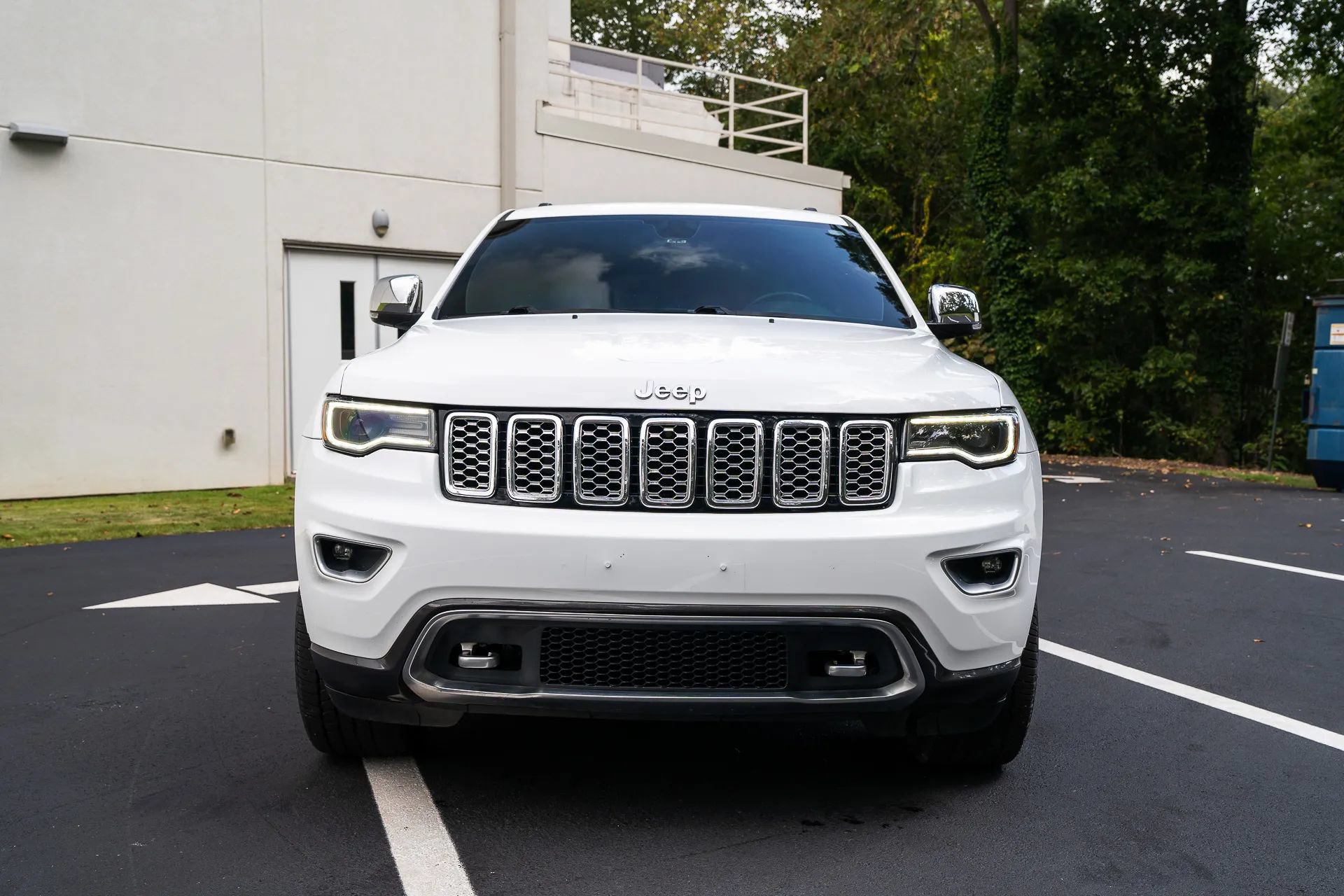Used 2018 Jeep Grand Cherokee Limited AWD/4WD image 14