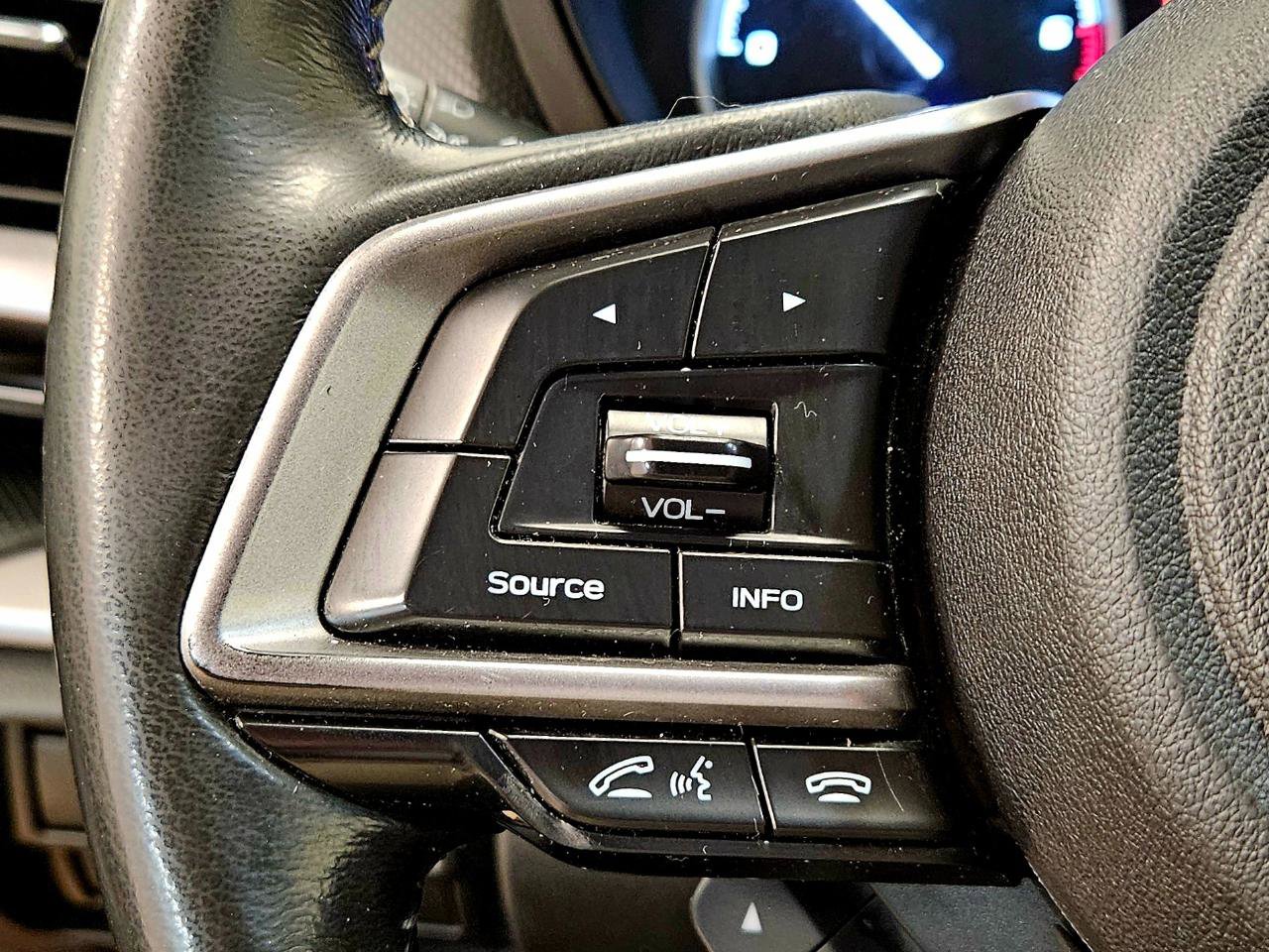 Used 2019 Subaru Forester Premium w/ All-Weather Package image 18