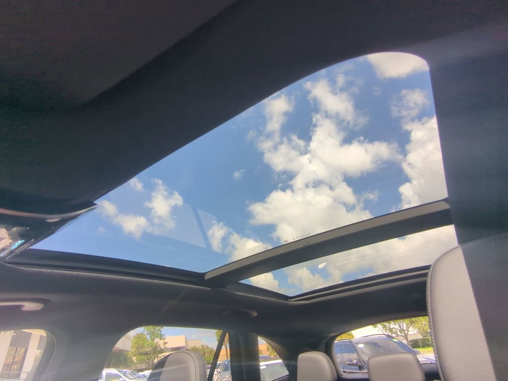 Certified 2026 Mercedes-Benz GLC 300 4MATIC image 16