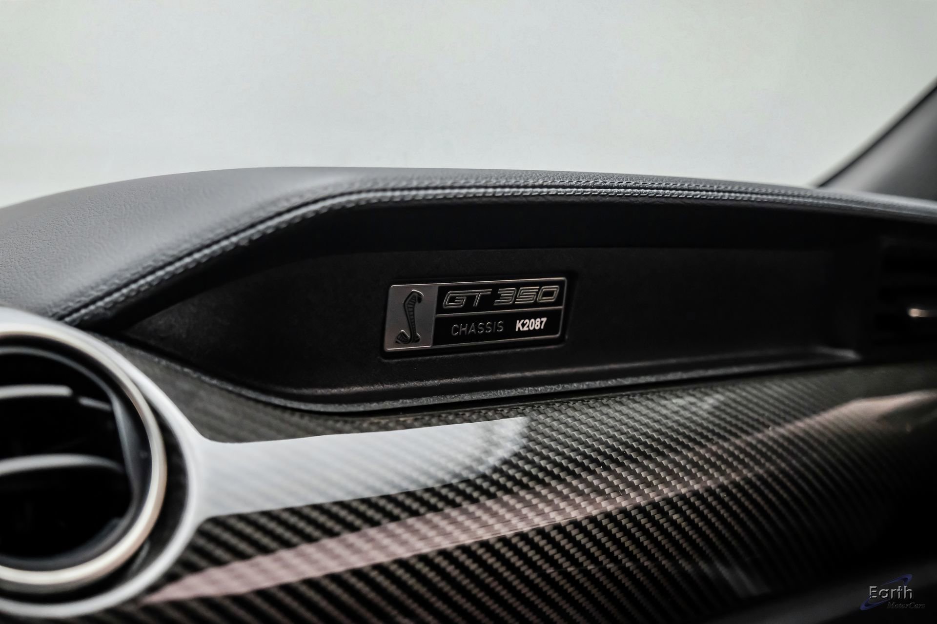 Used 2019 Ford Mustang Shelby GT350 w/ Technology Package RWD image 52