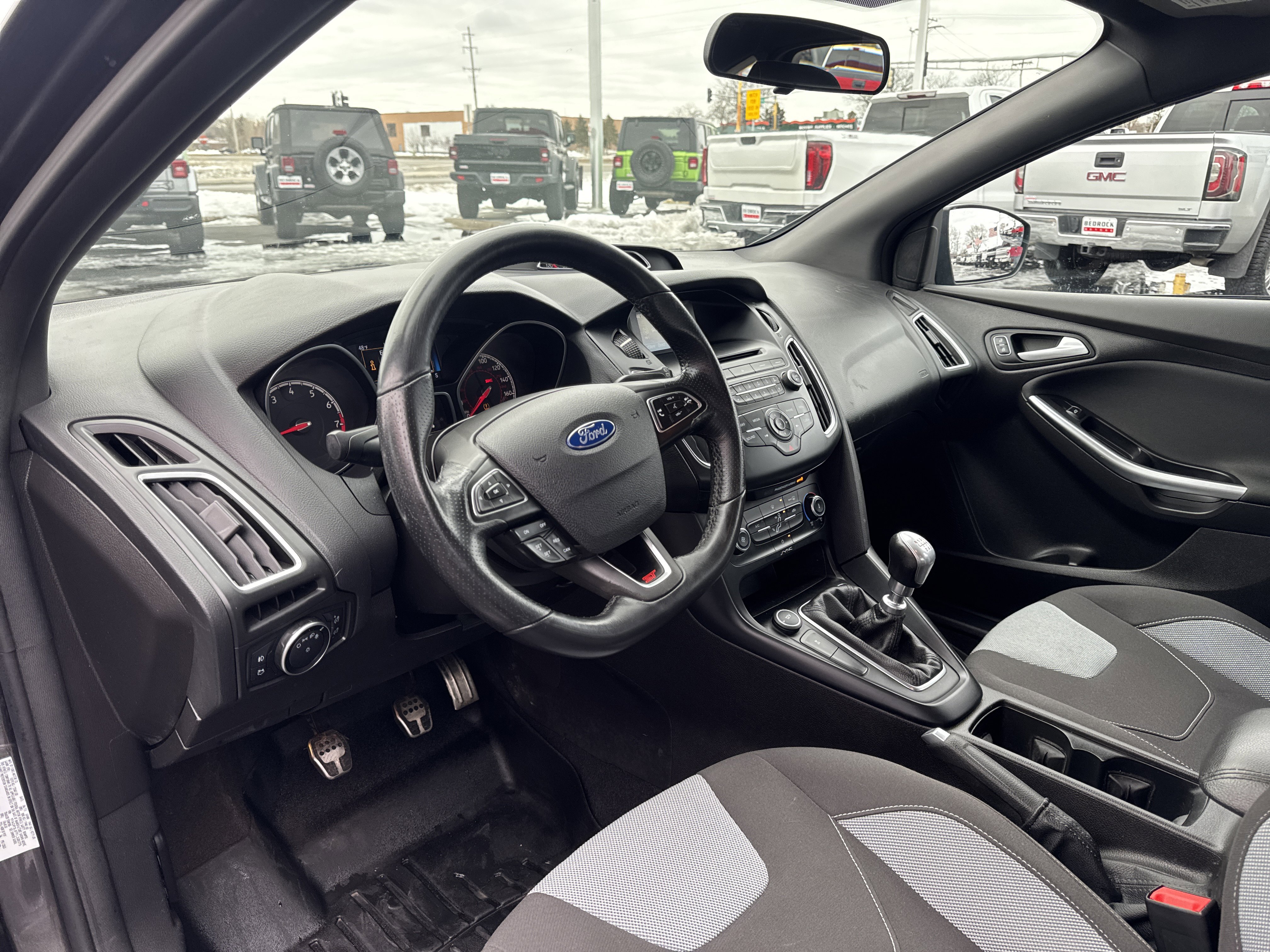 Used 2015 Ford Focus ST image 17