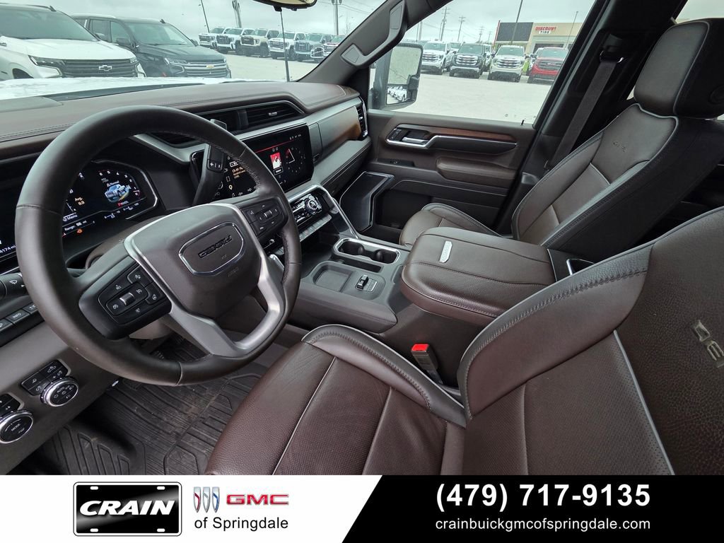 Used 2024 GMC Sierra 2500 Denali w/ Denali Reserve Package AWD/4WD image 8