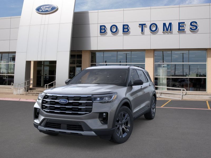 New 2026 Ford Explorer Active w/ Active Comfort Package AWD/4WD image 3