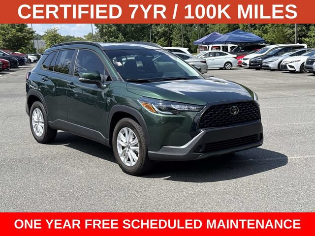 Used 2023 Toyota Corolla Cross LE w/ Moonroof Package FWD video 1